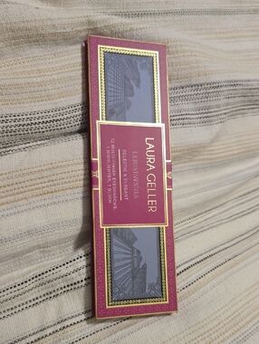 Laura Geller Berry and Gold Eyeshadow Palette
